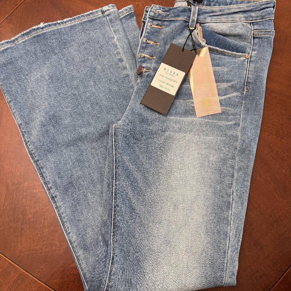 NWT RISEN Flare Jeans Size 15/32